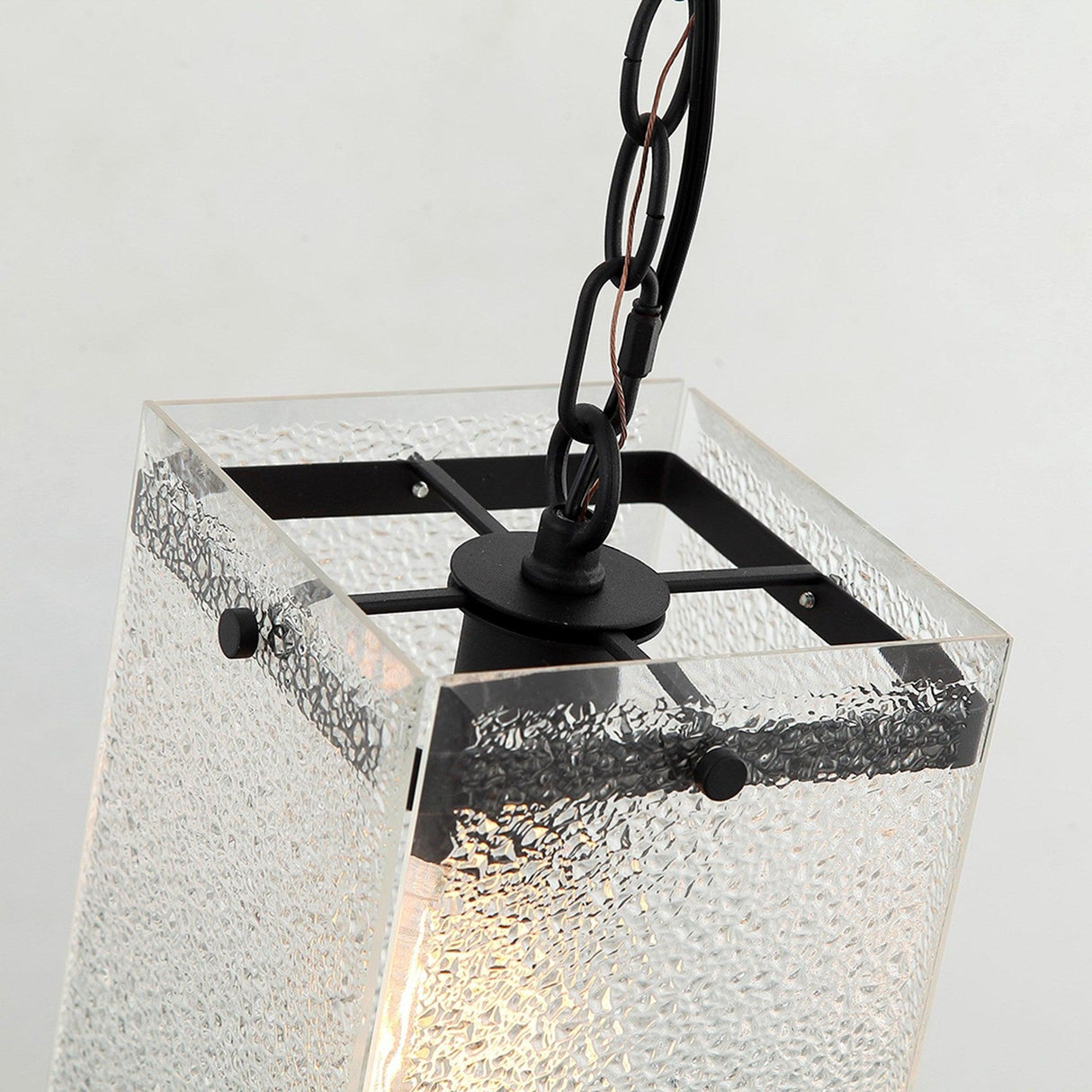 1-Light Modern Pendant Light