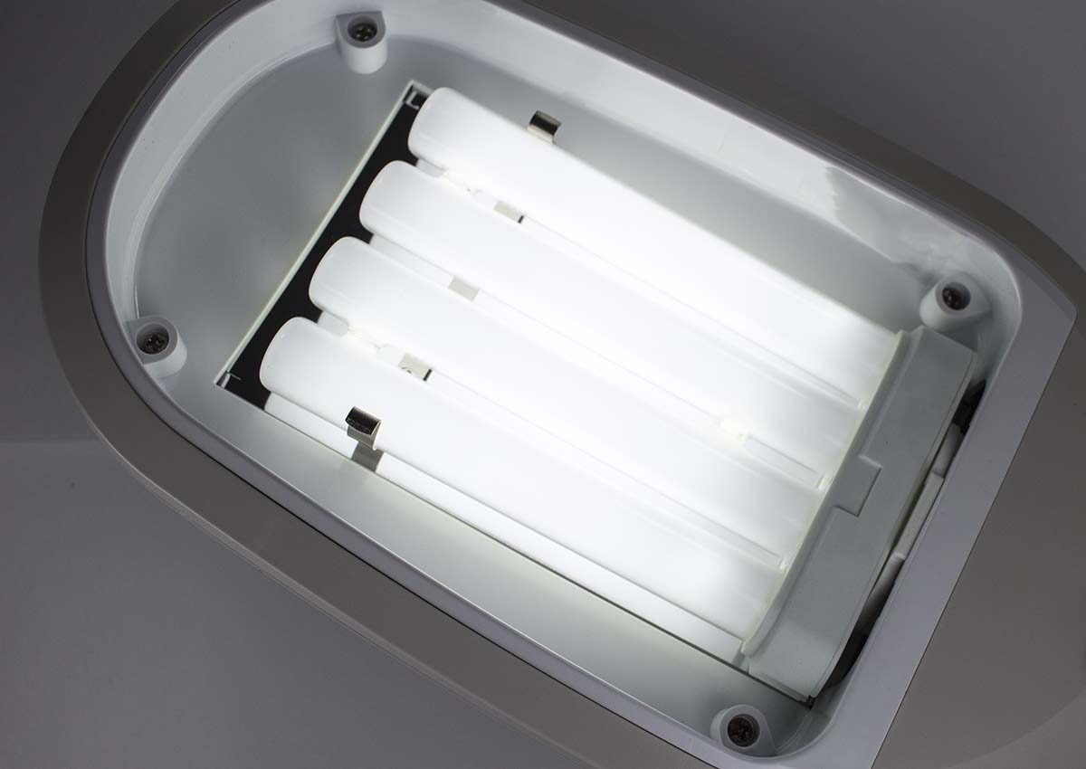 18 Watt Full Spectrum CFL Replacement Bulb (4 pin, G24Q base) by VisionMax