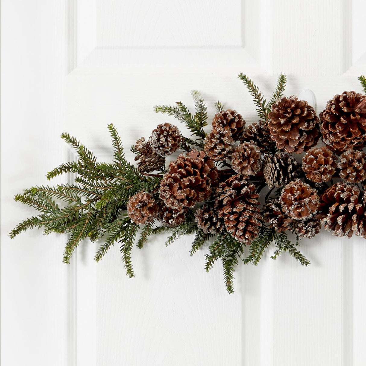 28” Iced Pine Cone Garland