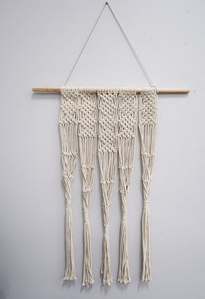 2.5’ x 2’ Hand Woven Macrame Wall Hanging Decor