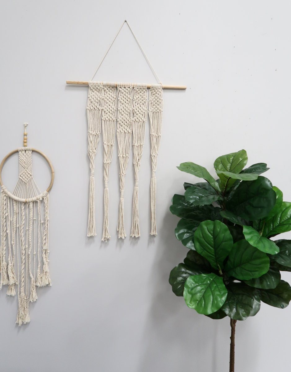 2.5’ x 2’ Hand Woven Macrame Wall Hanging Decor