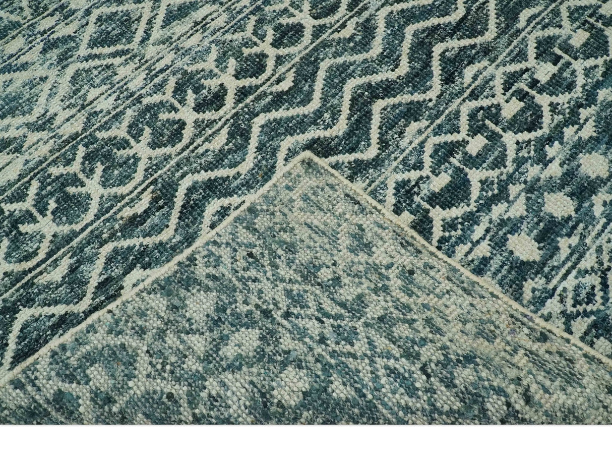 5.6x8.6 Teal Green and Beige Hand Knotted Southwestern Tribal Trellis wool Area Rug