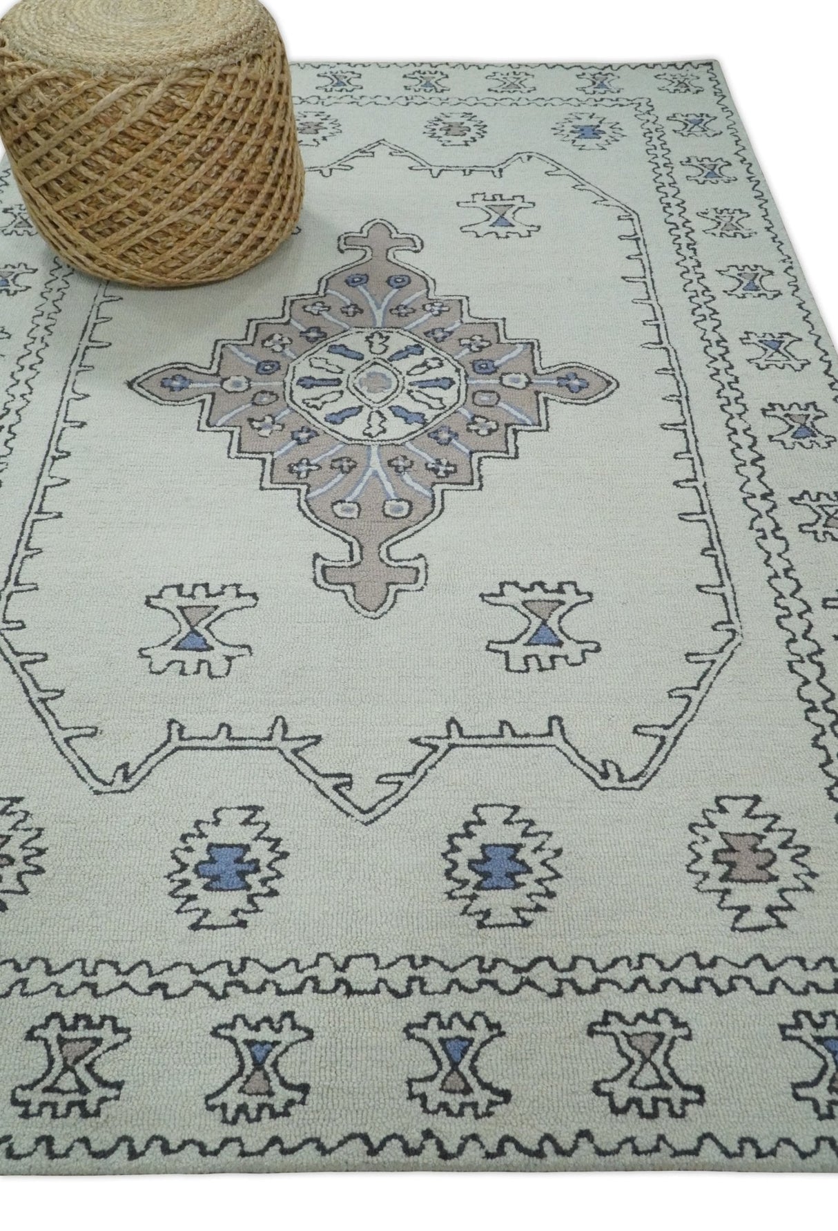 5x8, 6x9, 8x10 and 9x12 Ivory and Peach Persian Style Antique Oriental Tribal Hand Tufted Wool Area Rug | TRI3