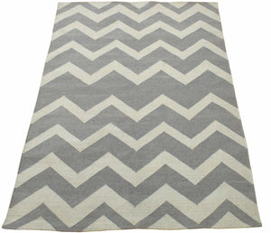 5x8 Dhurrie Rug, Gray and White Chevron Pattern Rug
