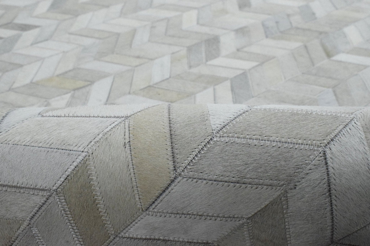 5x8 and 8x10 Genuine Leather Chevron Design Handmade Ivory and Beige Area Rug | LR12
