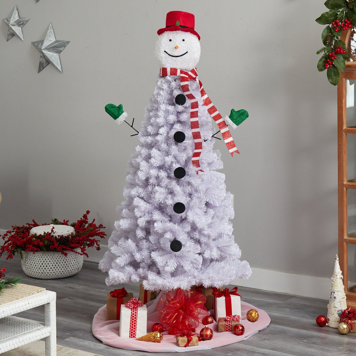 6.5’ Snowman Artificial Christmas Tree with 804 Bendable Branches