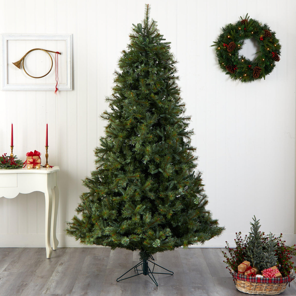 7.5' Majestic Multi-Pine Christmas Tree w/Clear Lights