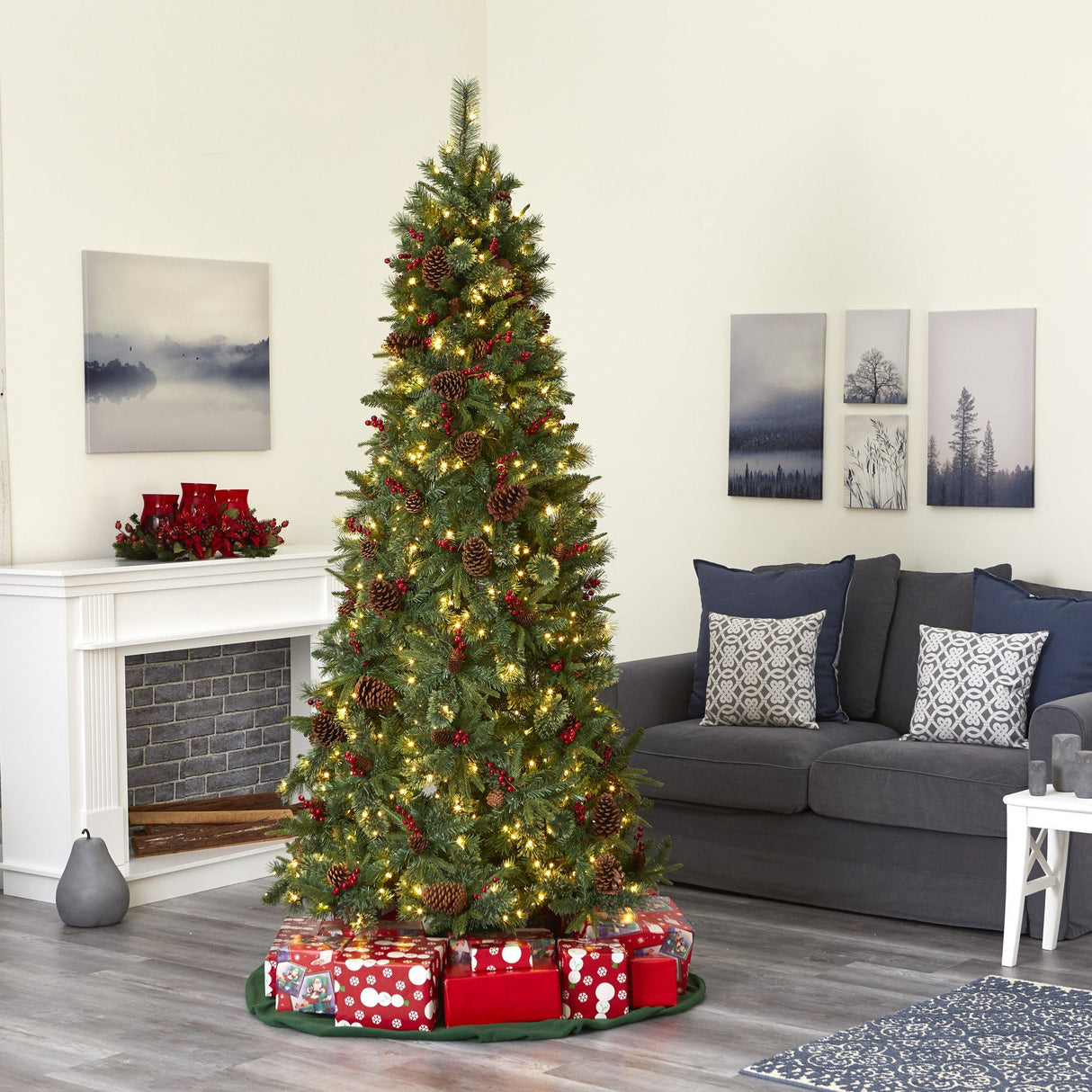 7.5’ Norway Mixed Pine Artificial Christmas Tree with 450 Clear LED Lights, Pine Cones and Berries