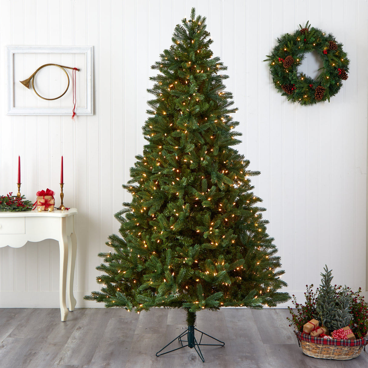 7.5’ Rembrandt Christmas Tree w/Clear Lights