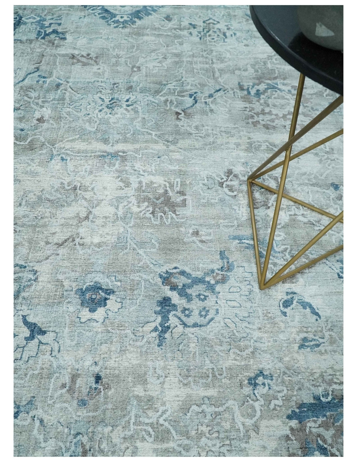 8x10 Aqua, Ivory and Silver Traditional Handmade Wool Area Rug