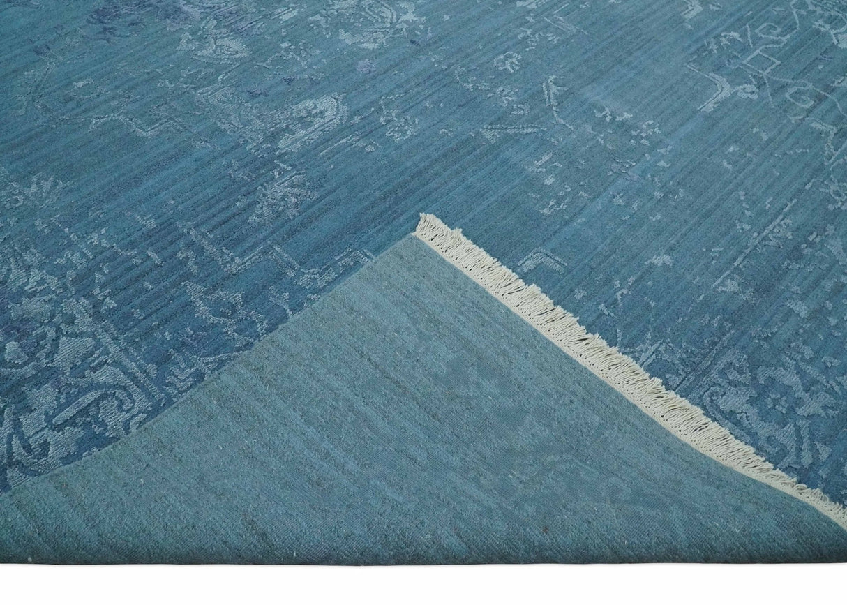 8x10 Blue Gray, Violet and Silver Traditional Handmade Wool and Art Silk Area Rug