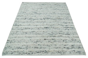8x10 Contemporary Loop and Cut texture Hand knotted Ivory and Charcoal wool Area Rug