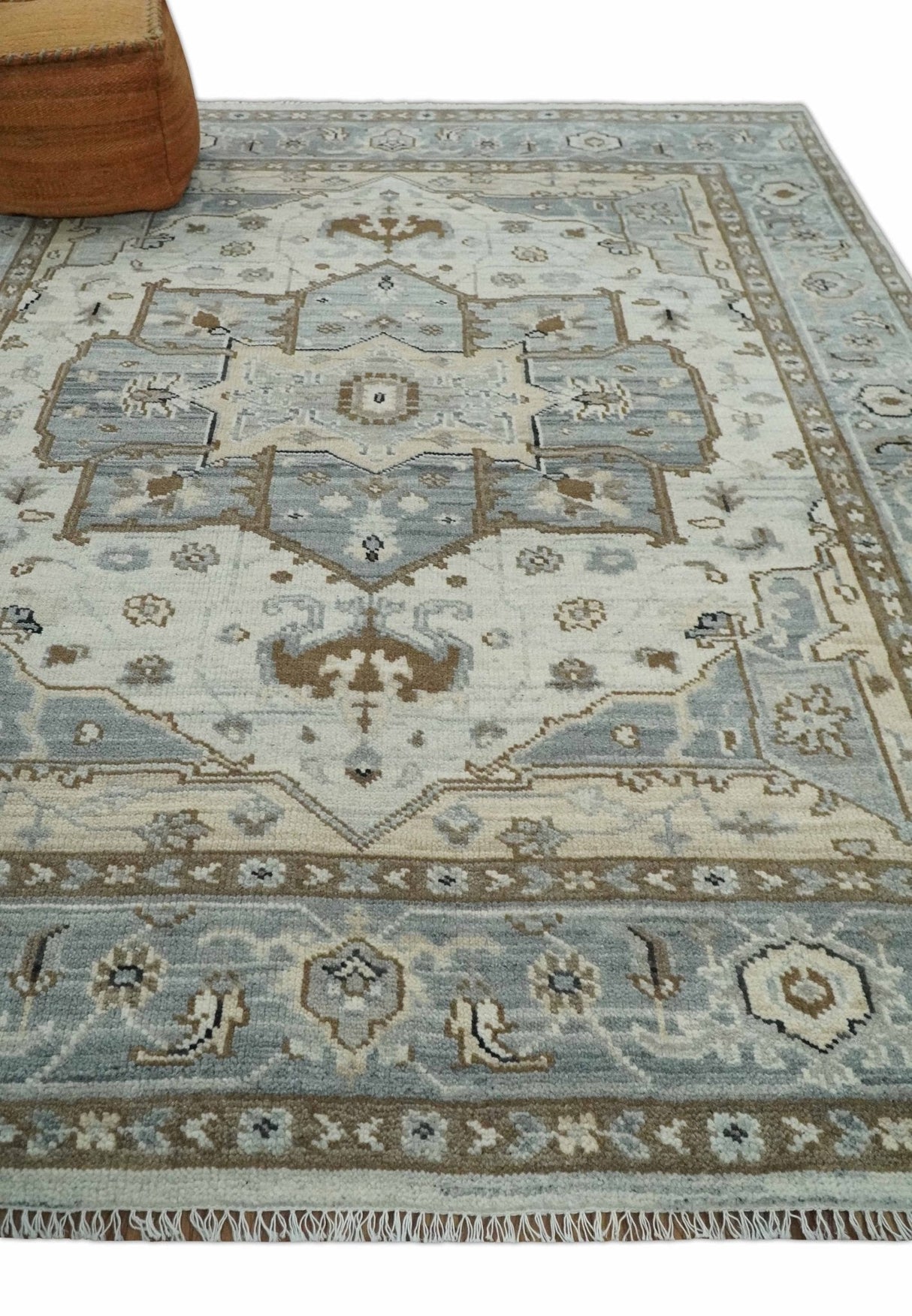 8x10 Ivory, Beige and Silver Traditional Hand Knotted Wool Area Rug