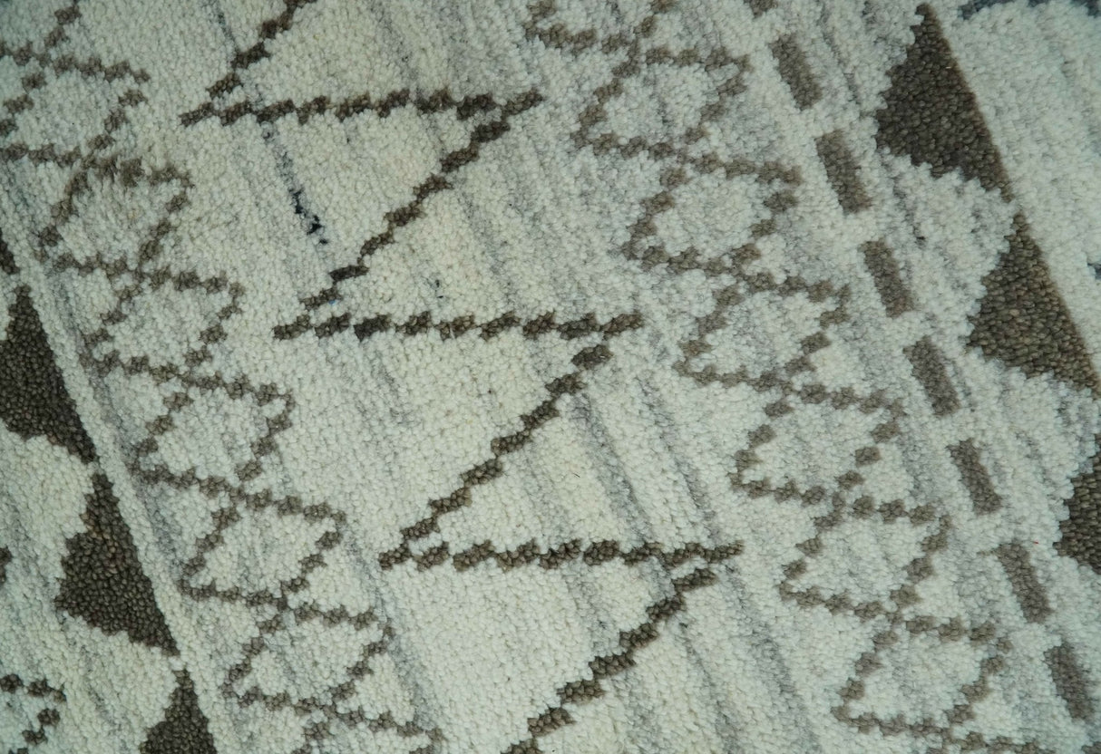 8x10 Ivory, Gray and Charcoal Hand Knotted Multi size Southwestern wool area Rug