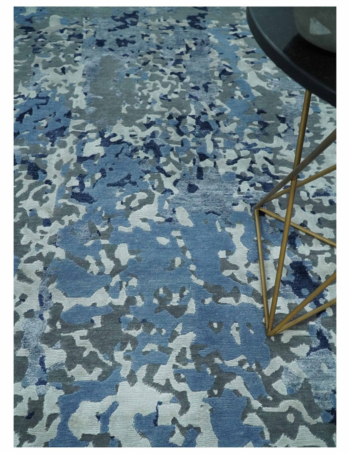 8x10 Ivory, Silver, Blue and Blue Modern Abstract Hand Knotted Wool and Bamboo Silk Area Rug
