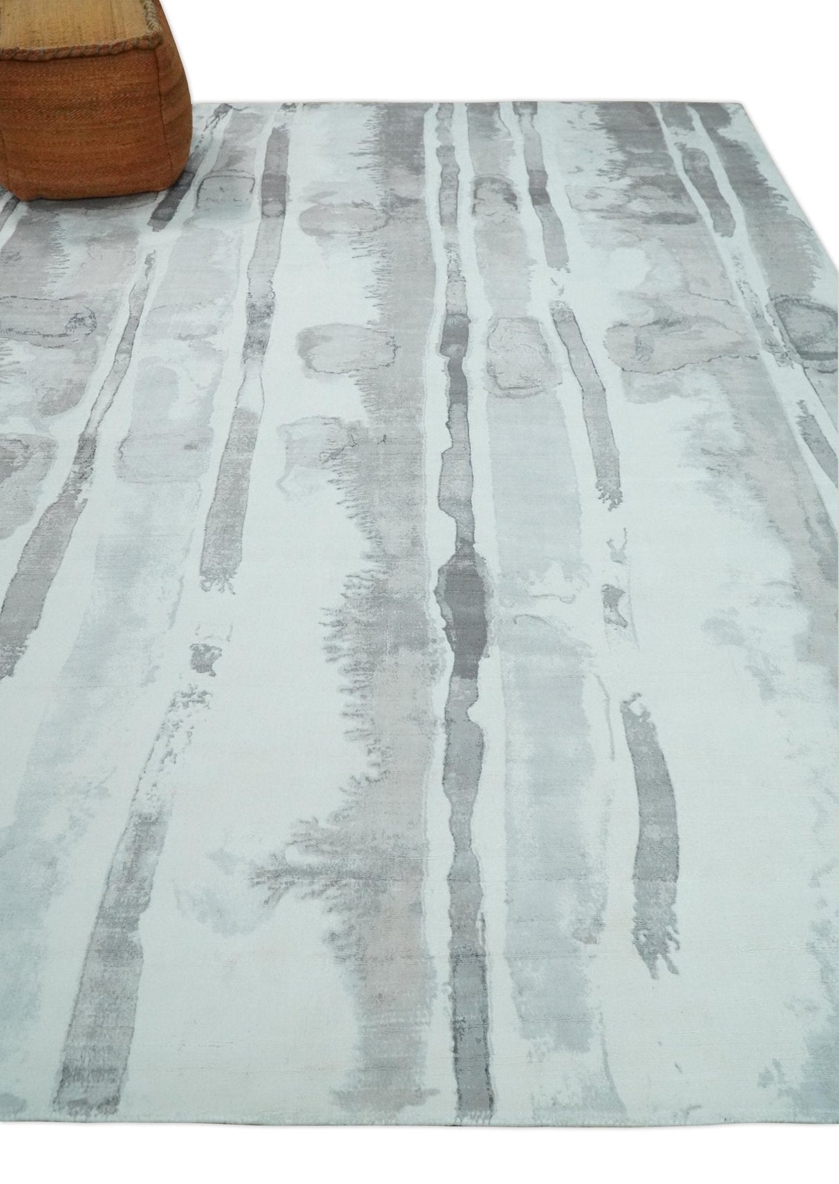 8x10 Ivory, Silver and Gray Modern Abstract Handmade Art Silk Area Rug