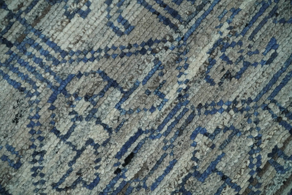 8x10 Silver, Gray and Blue Traditional Persian Minimal Area Rug | TRD43580810