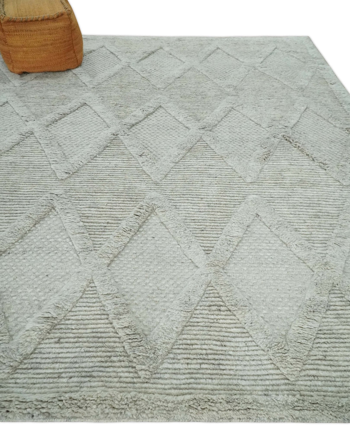 8x10 carved Texture Silver and Charcoal Geometrical hand knotted wool Area rug