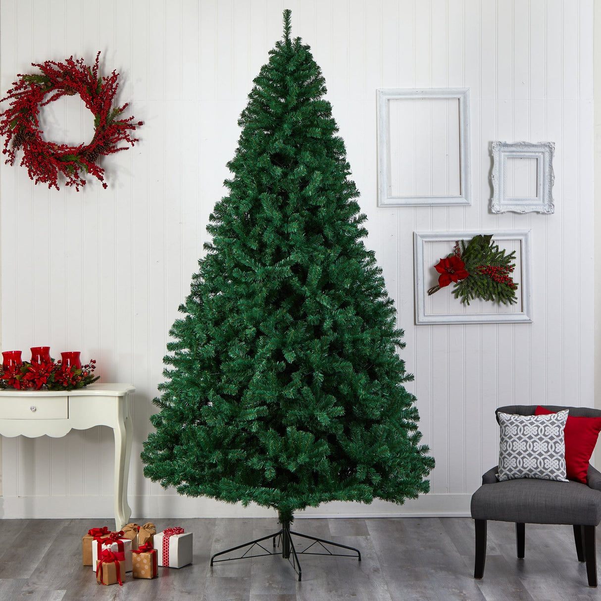 9' Northern Tip Artificial Christmas Tree with 650 Clear LED Lights and 1860 Bendable Branches