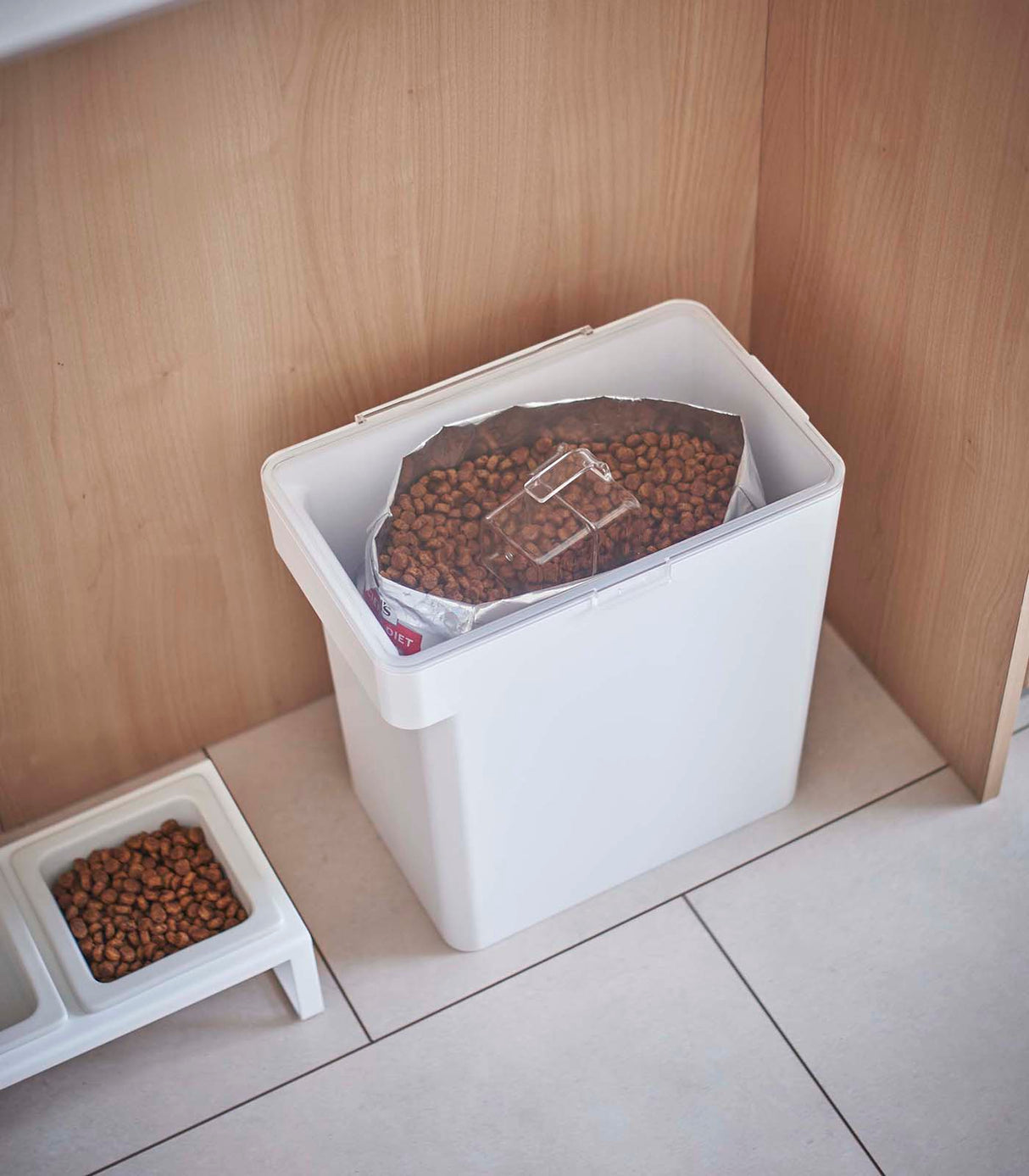 Airtight Pet Food Container - Three Sizes