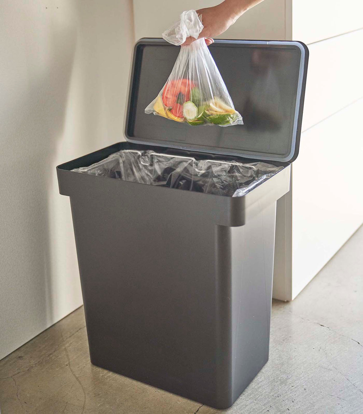 Airtight Rolling Trash Can