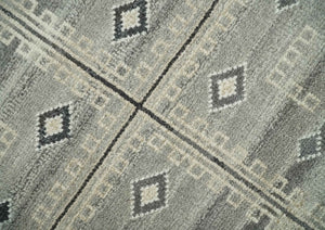 All Natural Wool Hand Knotted Gray , Beige and Ivory Traditional Heriz Serapi Multi Size wool Area Rug, Kids, Living Room and Bedroom Rug