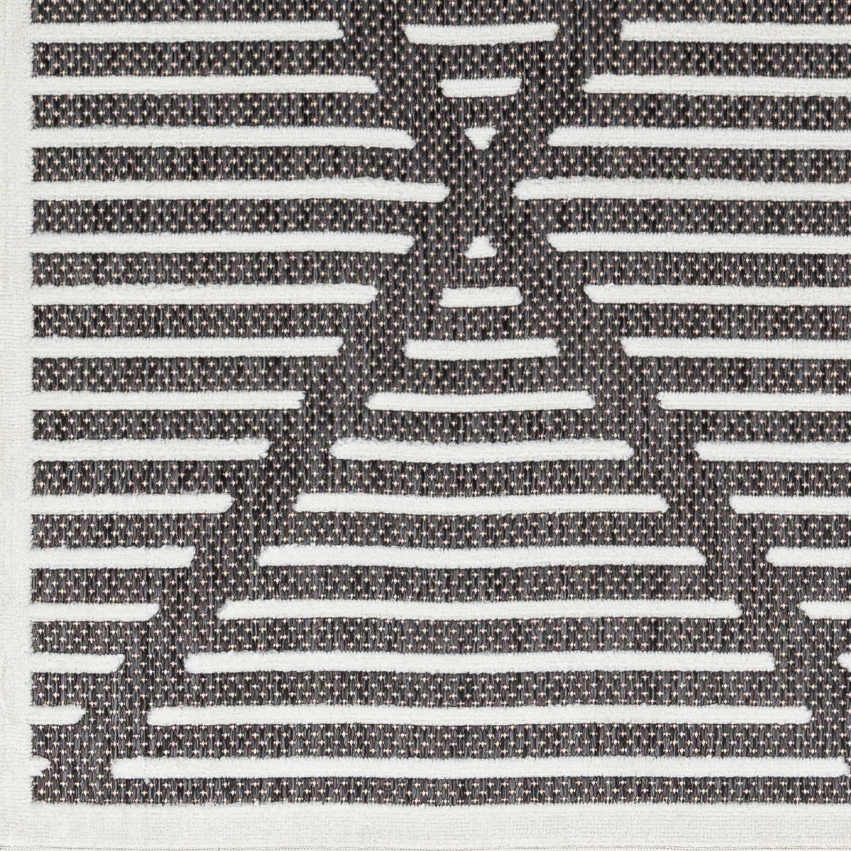 Anah Black Durable Rug