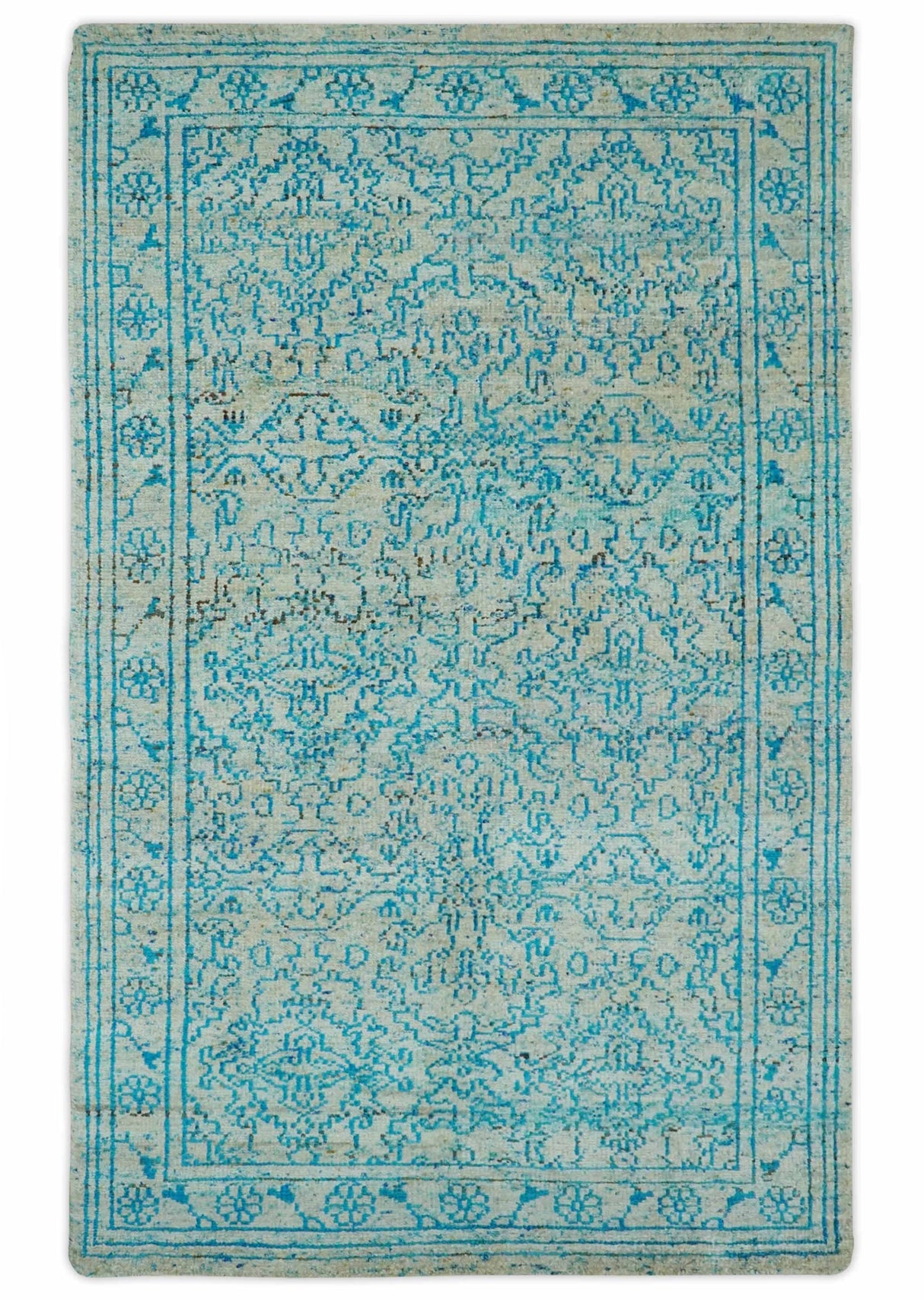 Antique Design 5x8 Blue and Beige Traditional Hand knotted wool rug