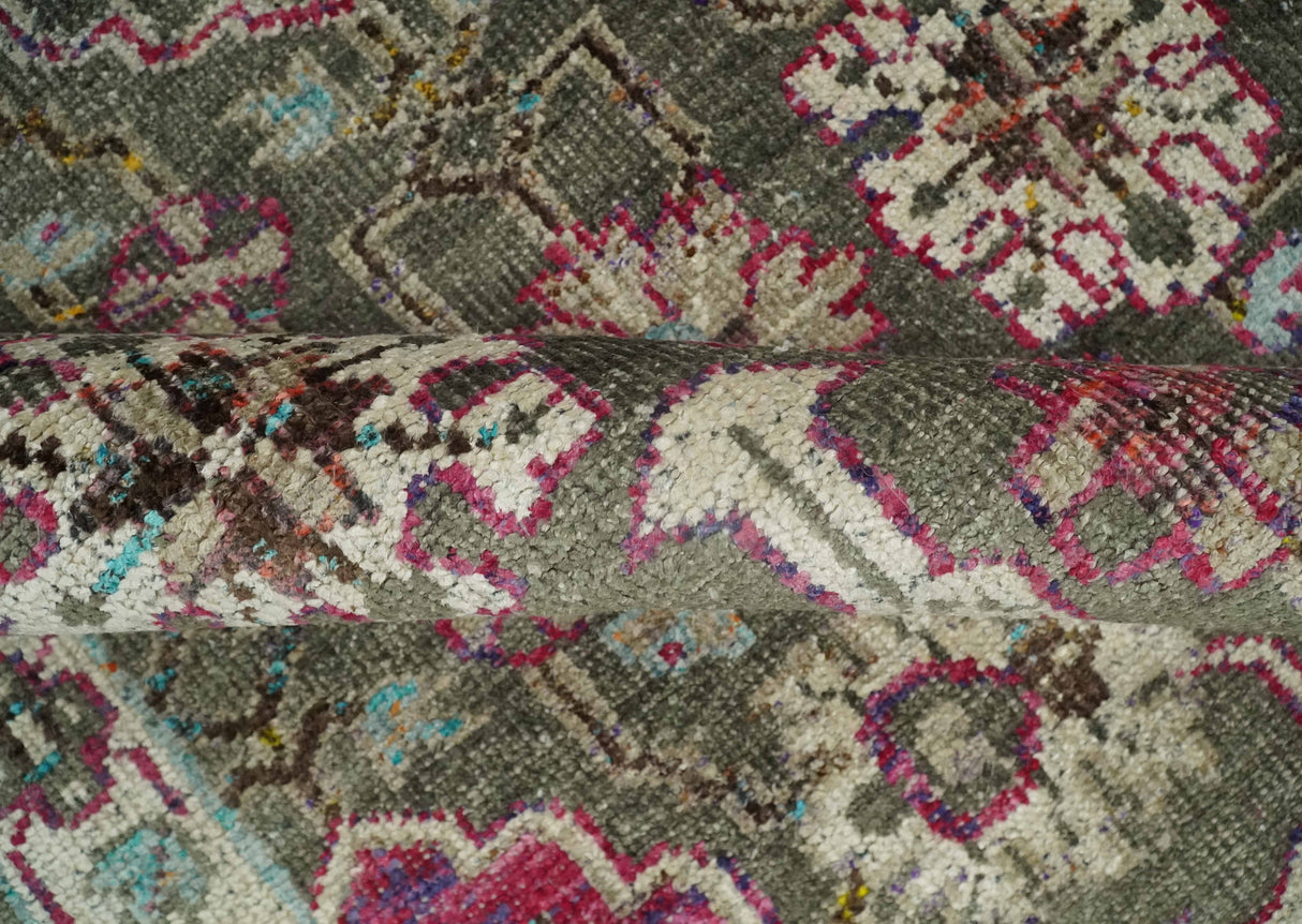Antique Moss Green 5x8 Hand Knotted Beige and Pink Persian made of Bamboo Silk Area Rug | OP70