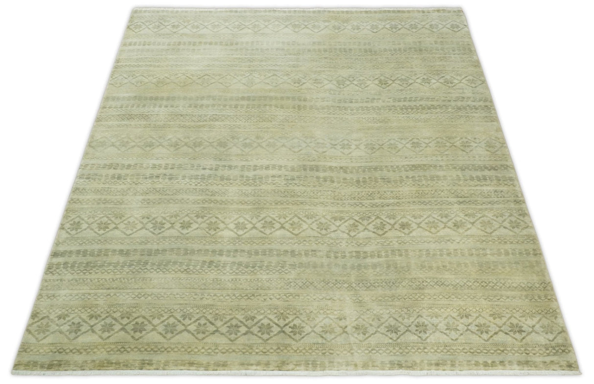 Antique faded 8x10 Vintage Oriental Traditional Olive and Beige Wool Area Rug | TRDCP547810
