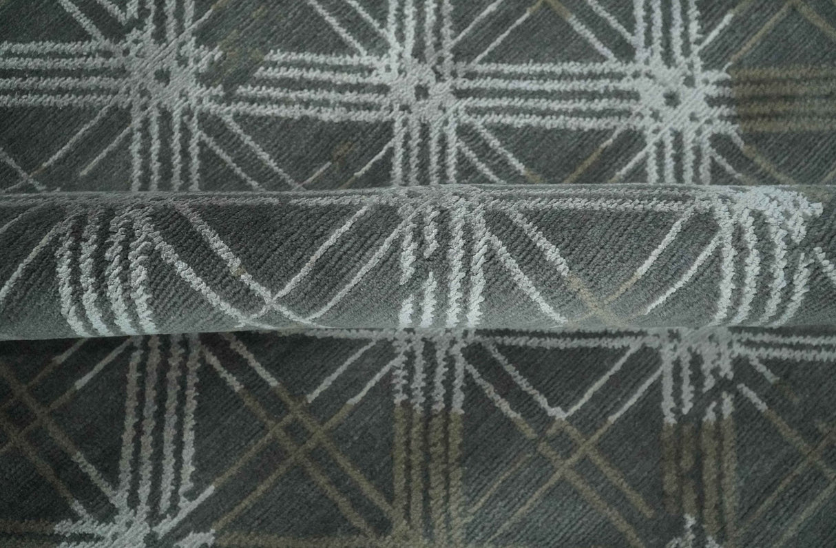 Antique look Charcoal, Ivory and Olive Geometrical Stripes Pattern Hand knotted 6x9 wool and Art Silk Area Rug