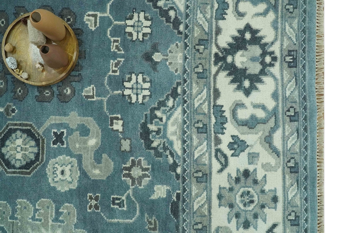 Antique look Shades of Teal and Ivory Traditional Oriental Oushak wool rug