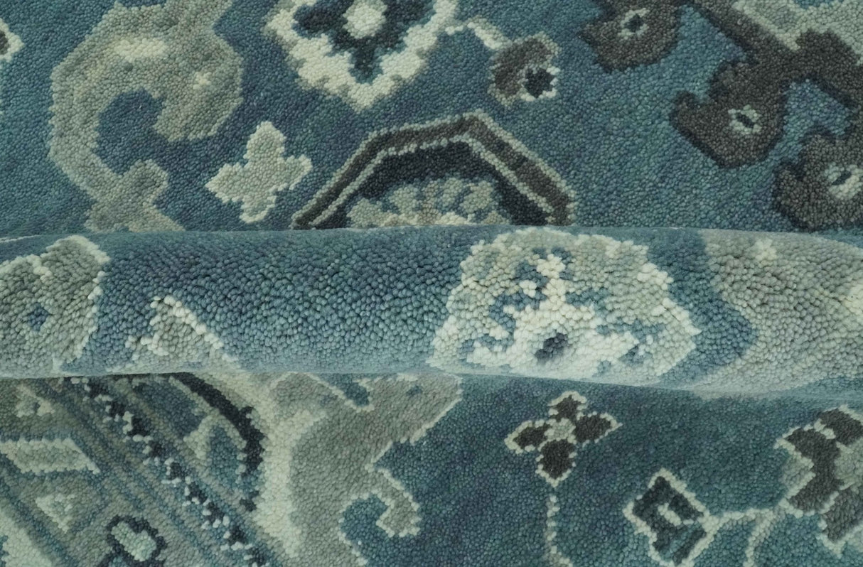 Antique look Shades of Teal and Ivory Traditional Oriental Oushak wool rug