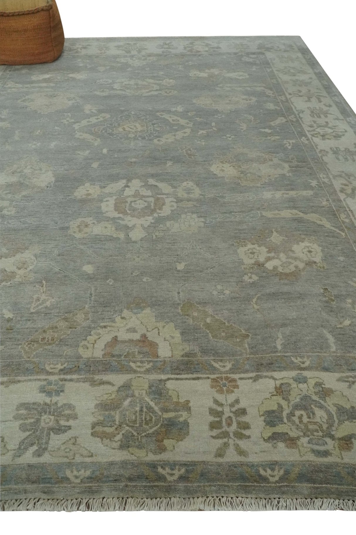Antique style Gray and Beige 9x12 Hand knotted Oushak wool Area Rug