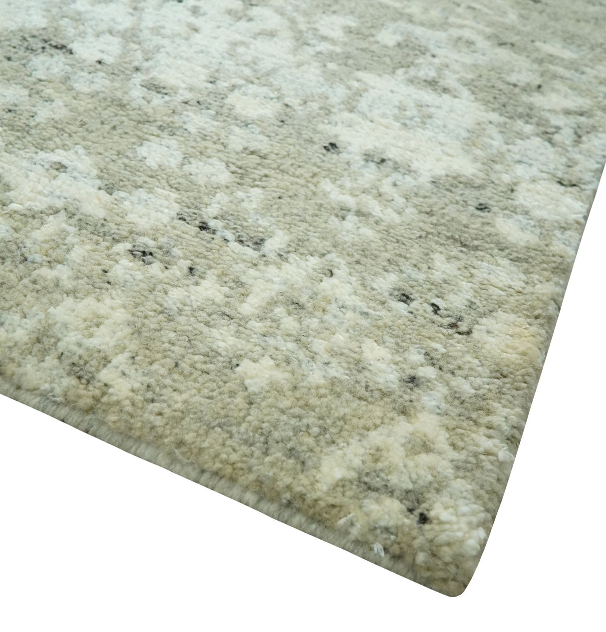 Antique style Ivory and Beige Hand Knotted Traditional Design 5x8 wool Area Rug