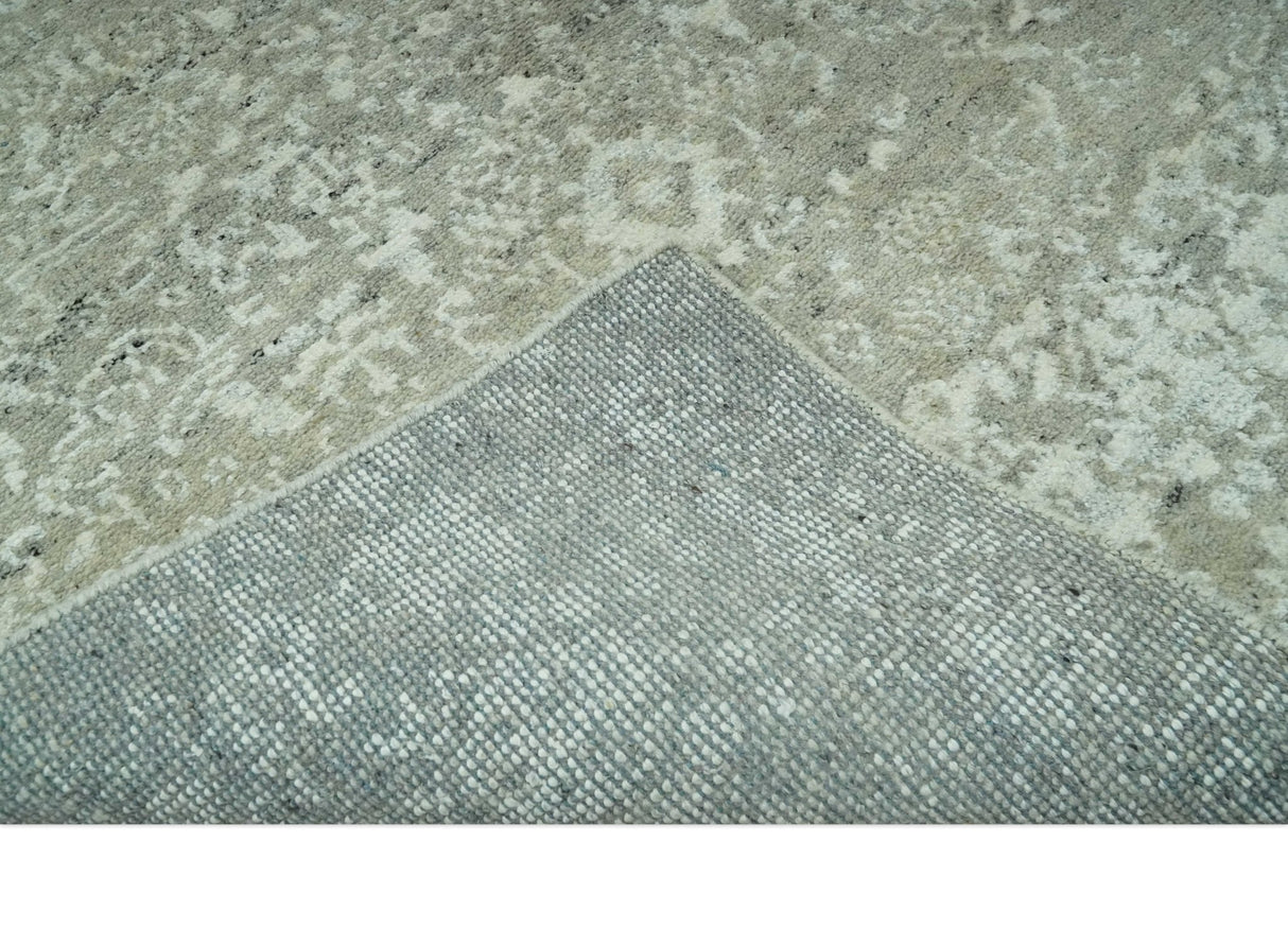 Antique style Ivory and Beige Hand Knotted Traditional Design 5x8 wool Area Rug