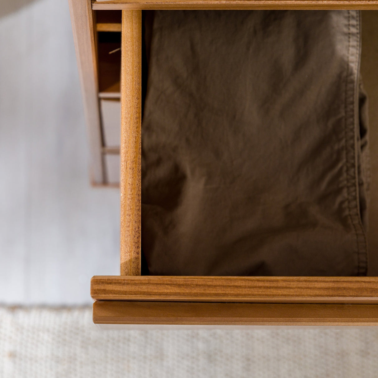 Arlo Solid Wood Mid-Century Modern Chest