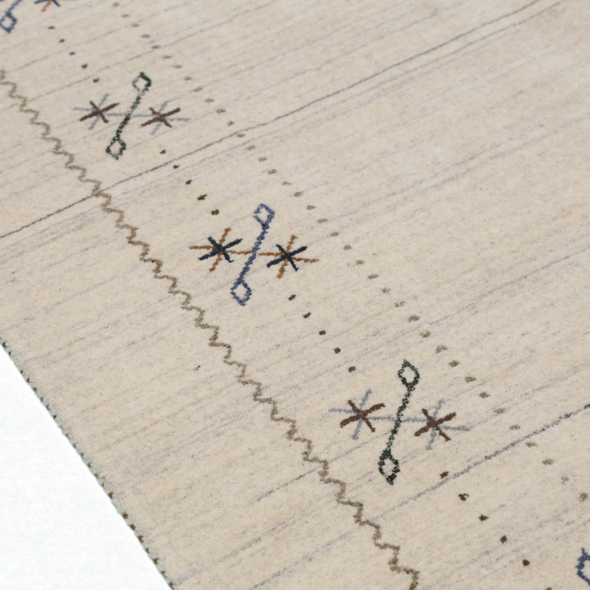 Beige Gabbeh Border Design Hand Loomed Wool Area Rug