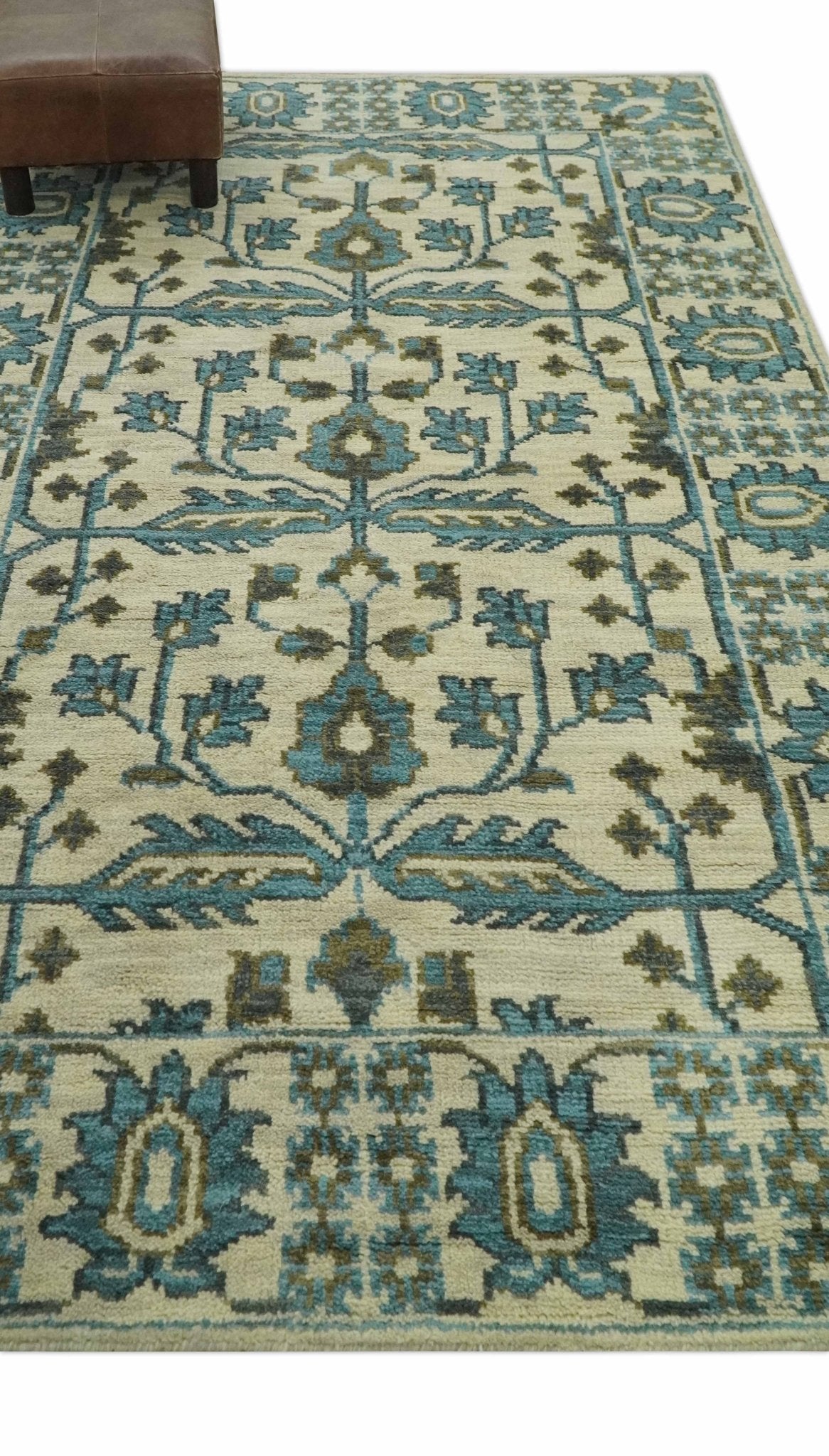 Beige, Teal and Charcoal Traditional Large Design Hand Knotted 5x8 wool Rug