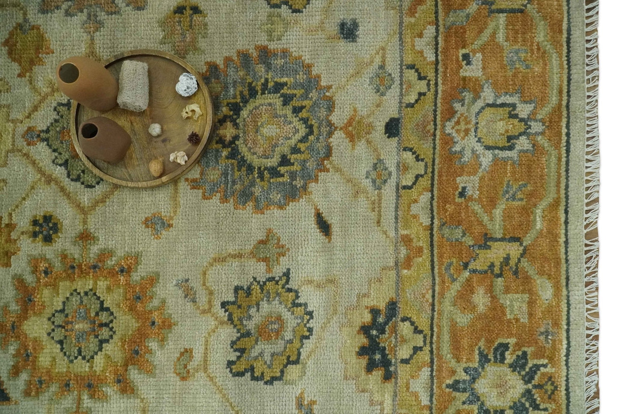 Beige and Gold 8x10 Traditional Oriental Oushak wool Rug