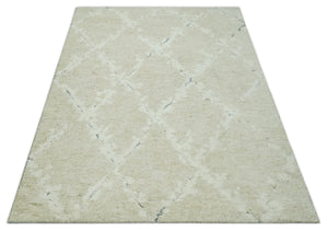 Beige and Ivory Traditional Hand Knotted 8x10 Geometrical Pattern Wool Area Rug