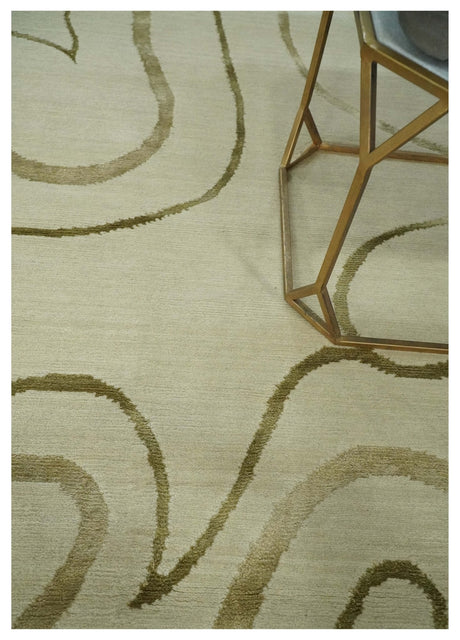 Beige and Olive Snake Design Handloom 5.x8.6 wool and art Silk Area Rug