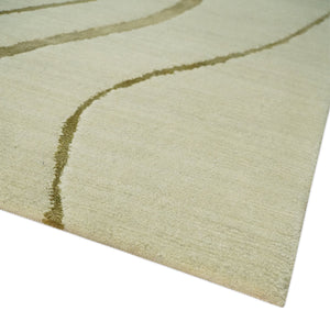 Beige and Olive Snake Design Handloom 5.x8.6 wool and art Silk Area Rug