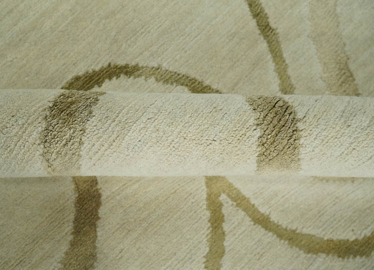 Beige and Olive Snake Design Handloom 5.x8.6 wool and art Silk Area Rug