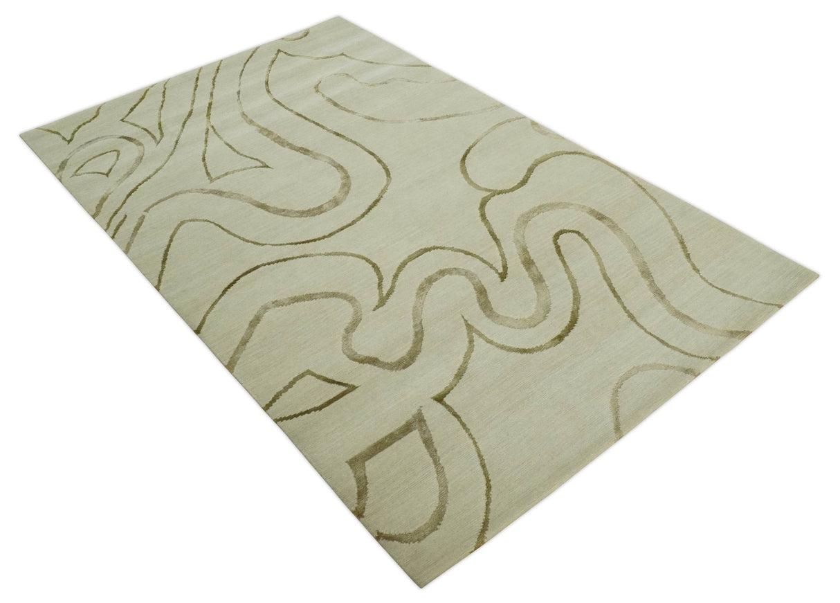Beige and Olive Snake Design Handloom 5.x8.6 wool and art Silk Area Rug