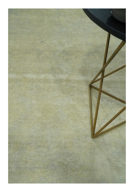 Beige and Silver Traditional Hand Knotted 8x10 Wool Oushak Area Rug