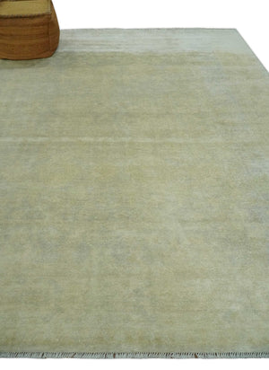 Beige and Silver Traditional Hand Knotted 8x10 Wool Oushak Area Rug