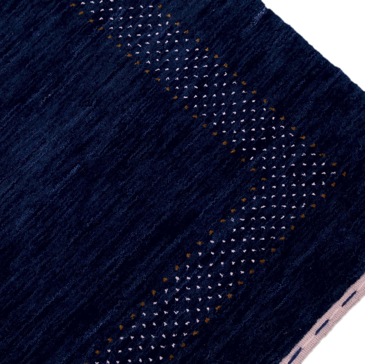 Blue And White Center Pattern Design Hand Loomed Wool Area Rug