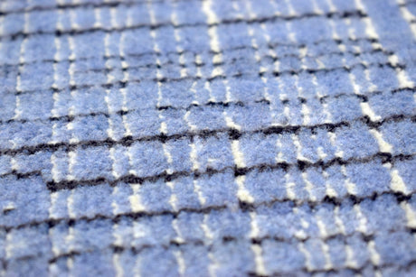 Blue and Ivory Traditional Handmade Wool & Viscose 2x3 Area Rug | TRD237123