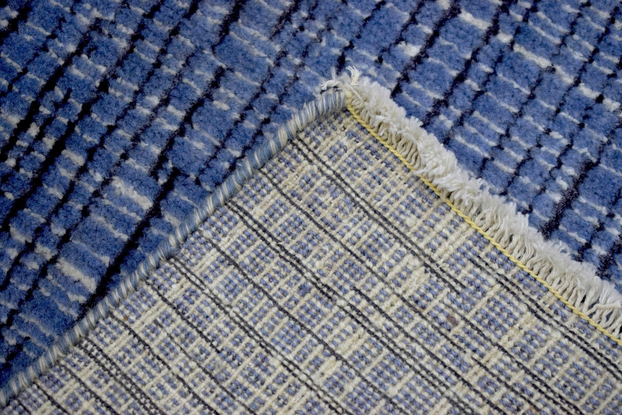 Blue and Ivory Traditional Handmade Wool & Viscose 2x3 Area Rug | TRD237123